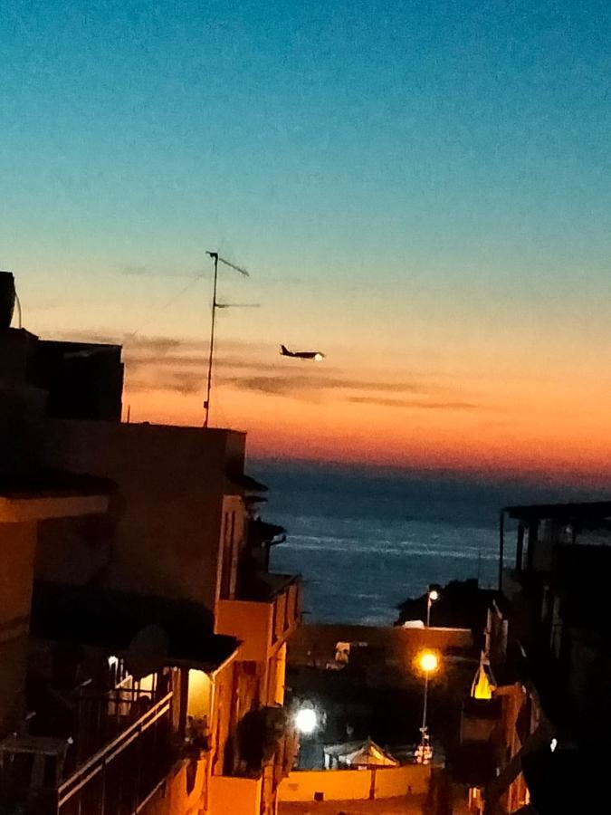 Le Lanterne Di Terrasini Hotel Bagian luar foto